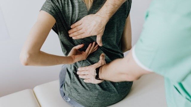 back pain chiropractor
