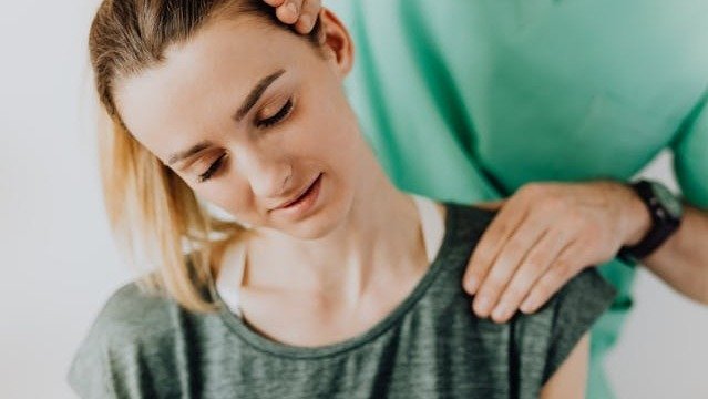 neck pain chiropractor